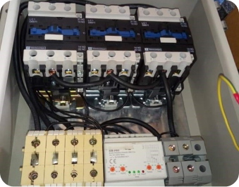 Phase reversal panel